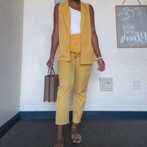 yellow sleeveless suit set